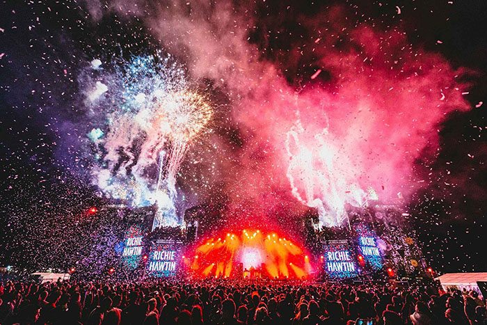 We-Are-FSTVL-main-stage