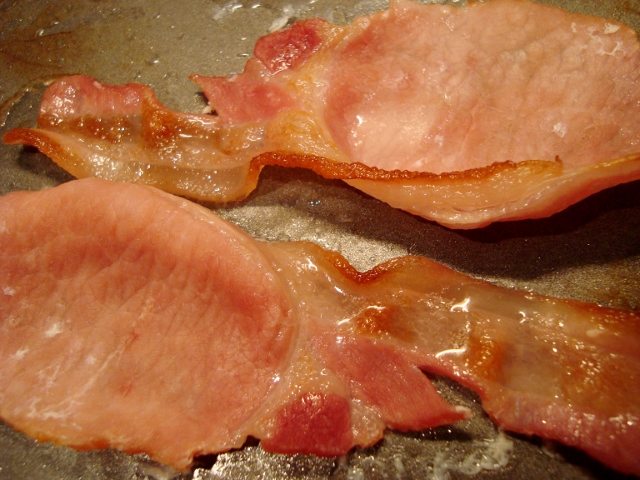 Entire Country To Try Ectasy As Manufacturers Introduce Bacon Flavour
