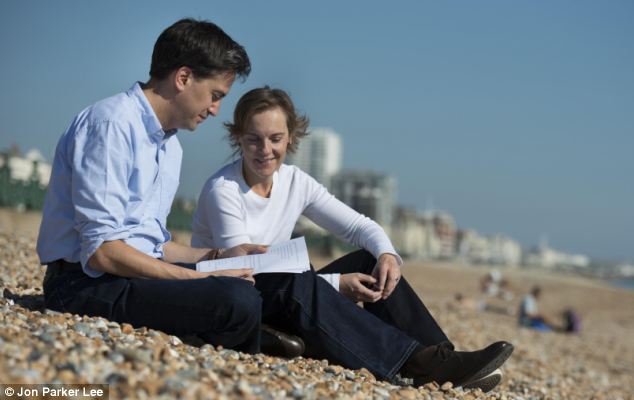 Ed Miliband Spotted Having A ‘Deep Meaningful Chat’ On A Beach In Ibiza
