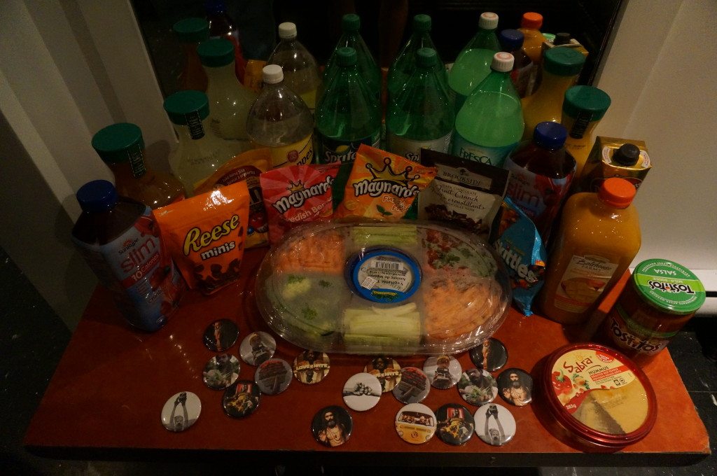 Bedroom DJ Providing Mum With Hospitality Rider