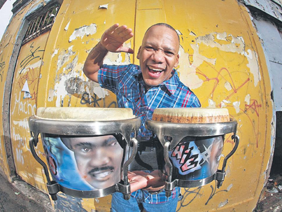 Douche Bag Finds Bongos