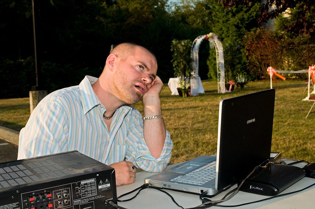 DJ Underground No Effort Bored EDM Magna Core Lee Fossil Fuel